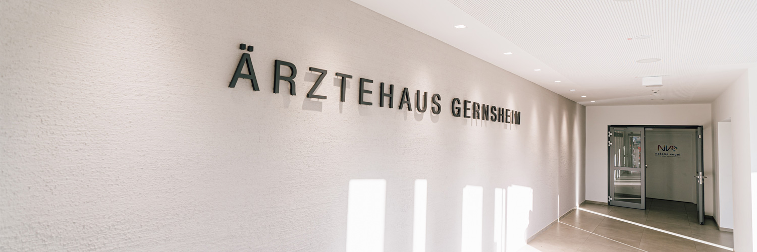 Praxis für Neurologie, Psychiatrie & Familienberatung Gernsheim - Dr. Bach - Eingang